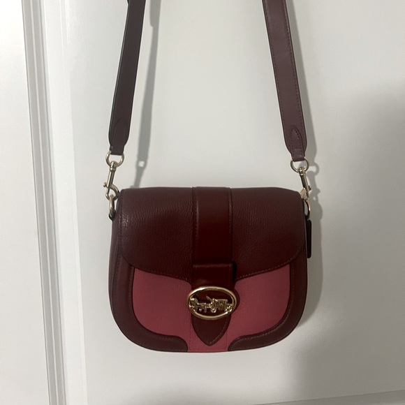 Coach Georgie Saddle Gold/Cherry Multi Colorblock Flap Crossbody - Picture 2 of 7